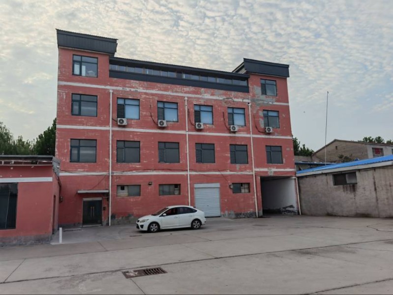 整体出租：临街商铺五间四层，带院子整体出租，租金面议。（可投资宾馆，敬老院，公司（第 2 张）