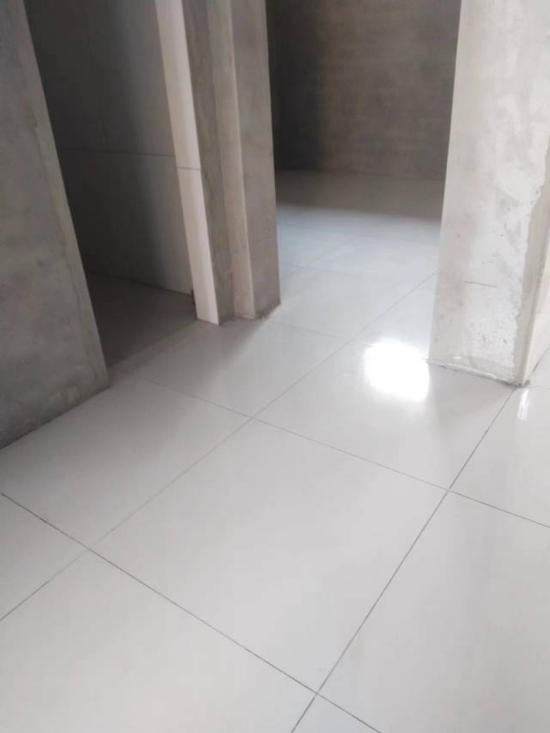 专业贴砖，小区楼贴砖，自建房贴砖，大活小活都接，清垃圾有需要的联系（第 1 张）