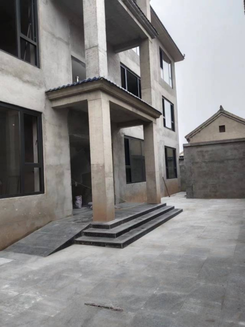 专业贴砖，小区楼贴砖，自建房贴砖，大活小活都接，清垃圾有需要的联系（第 4 张）