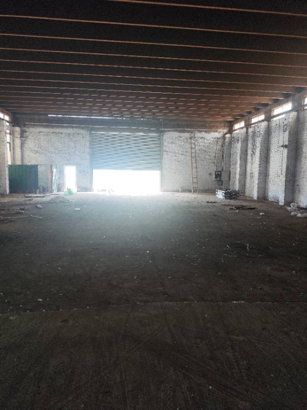 出租厂房，地址临洺关镇西大街工业区，健康大街西段与太白路交叉口路南，1000平，（第 1 张）