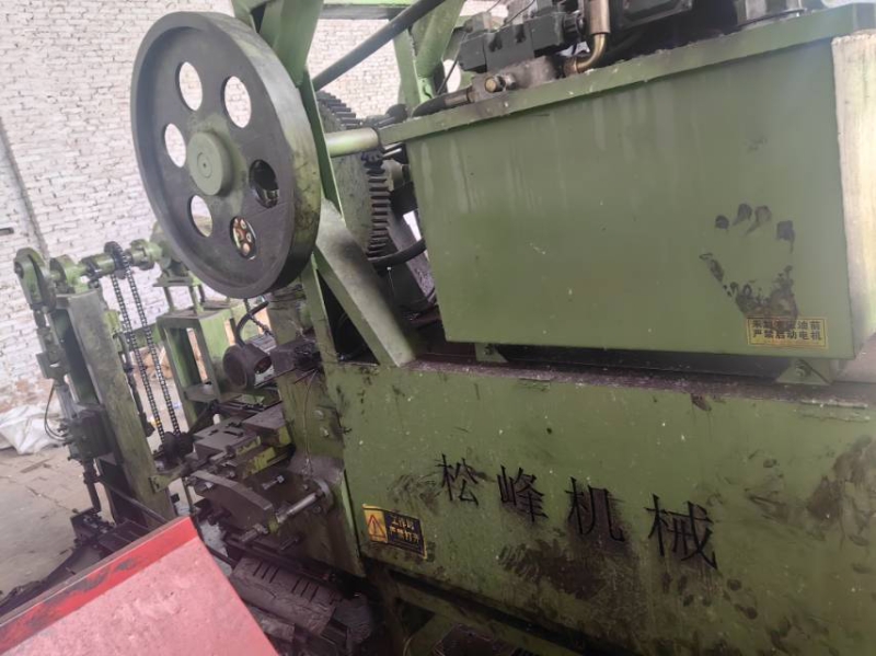 出售，双u机器一台，两台小冲床，成色9成新，价格可谈，（第 1 张）