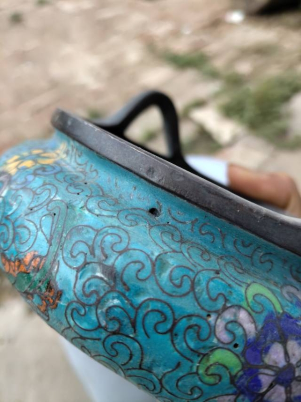 收废品收回来了一个铜香炉，谁需要的联系二手物品售出不退不换。（第 4 张）