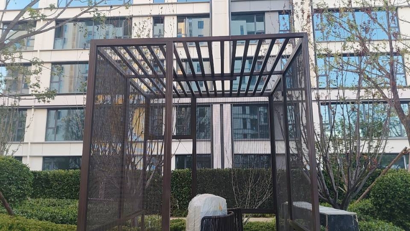小马喷漆专注喷漆各种机器设备户外设备小区门头铁艺各种造型入户门室内门窗多年喷漆经（第 4 张）