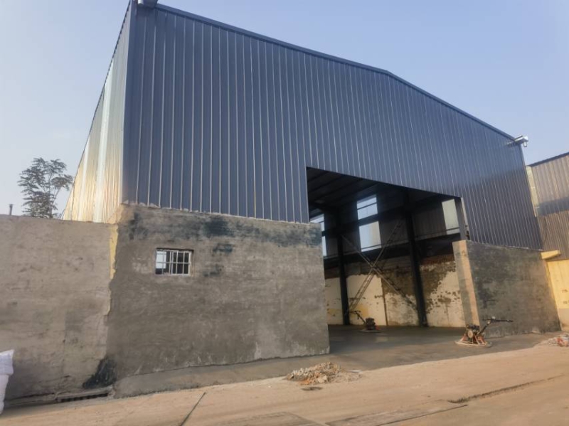 娄山工业区新建钢结构厂房带航吊8米高，水电齐全有环评，适合冷墩厂房总体面积500（第 1 张）