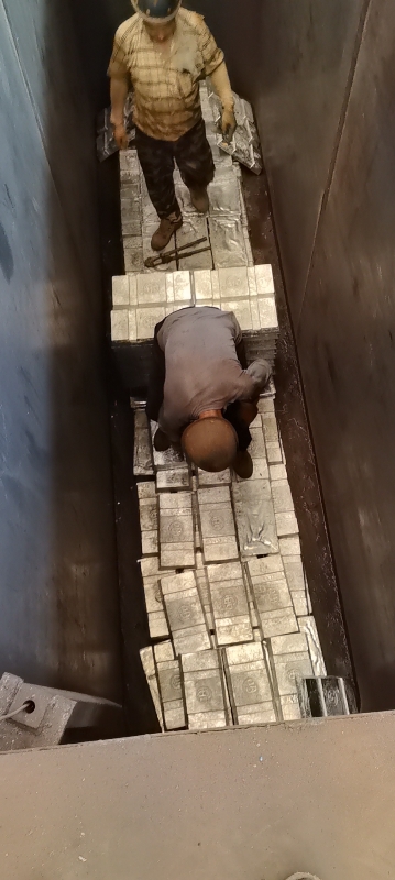 车间工人（第 1 张）
