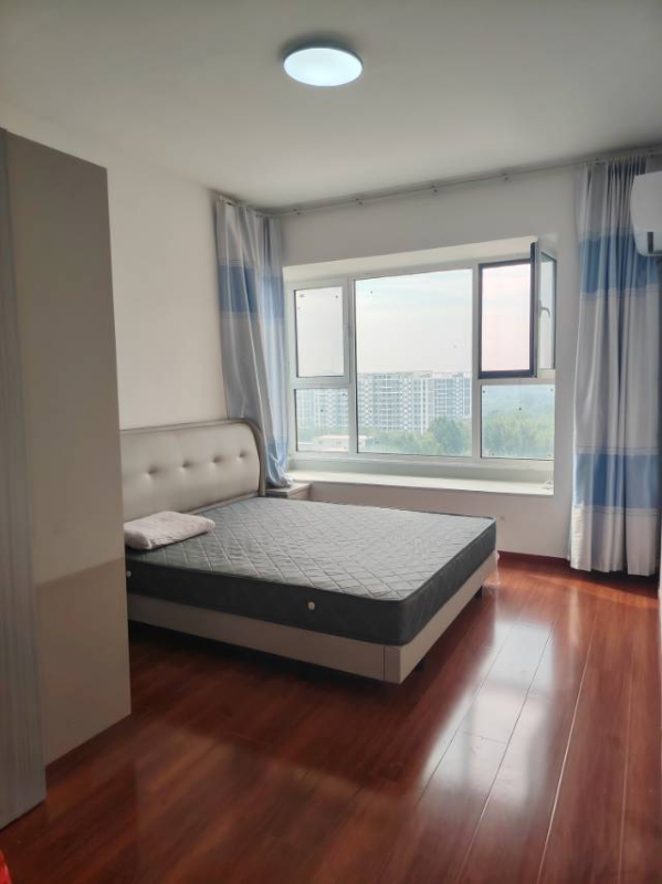 首次出租红星美凯龙，三室两厅两卫，
拎包入住.年租1.8万.☎️（第 4 张）