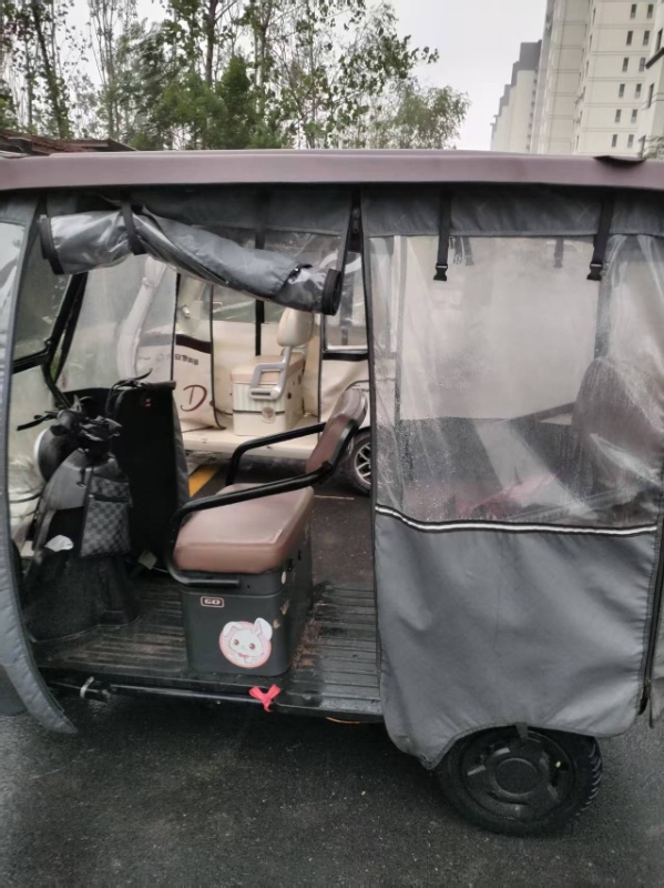 个人小鸟三轮车，5块32的大电瓶，能跑70里地，价格1200元，随时可以看车，车（第 1 张）