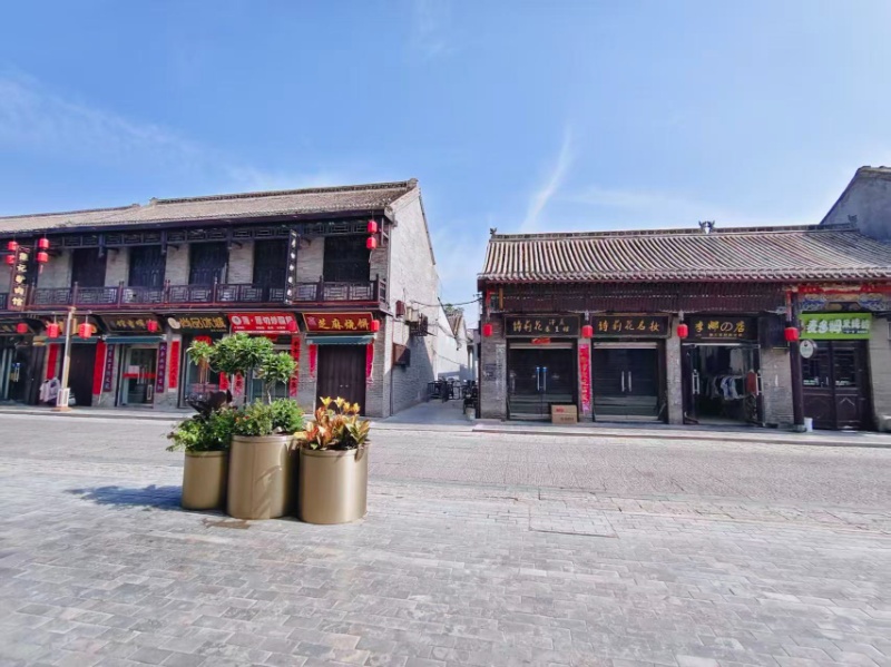 出租太极商城对面黄金商铺100平，三间大门面，水电齐全，广府古城中心位置，随时看（第 3 张）