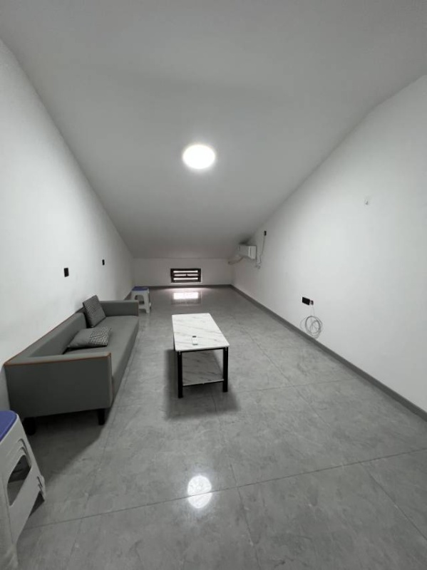 出租自建阁楼，月租700.长期优惠.
☎️（第 1 张）