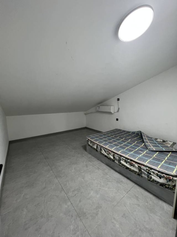 出租自建阁楼，月租700.长期优惠.
☎️（第 4 张）