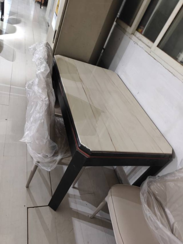 各种茶几电视柜餐桌特价销售。地址在永年区名关镇禹襄路斯凯诺针织厂内永兴家具批发仓（第 2 张）