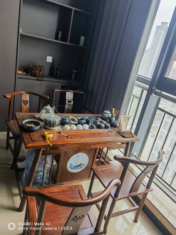 公司不干了，处理一些办公用品，成色全新未用，保存良好，需要自提，打包价格优惠
提（第 1 张）