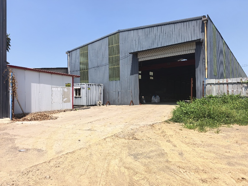临洺关镇西大街工业区，铁西健康大街西侧路南，面积1600平，厂房1400多平，有（第 2 张）
