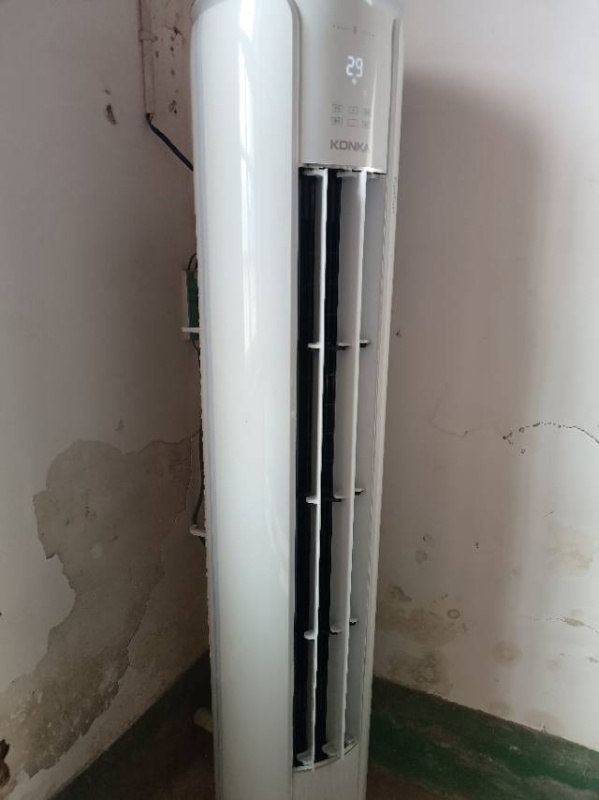 安装冷库维修。有各种新空调，维修空调移机加氟，清洗，高价回收空调，以旧换新，移壁（第 2 张）