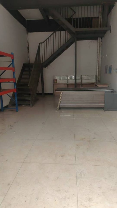 临大路门市一间，W2-35
有意向联系（第 1 张）