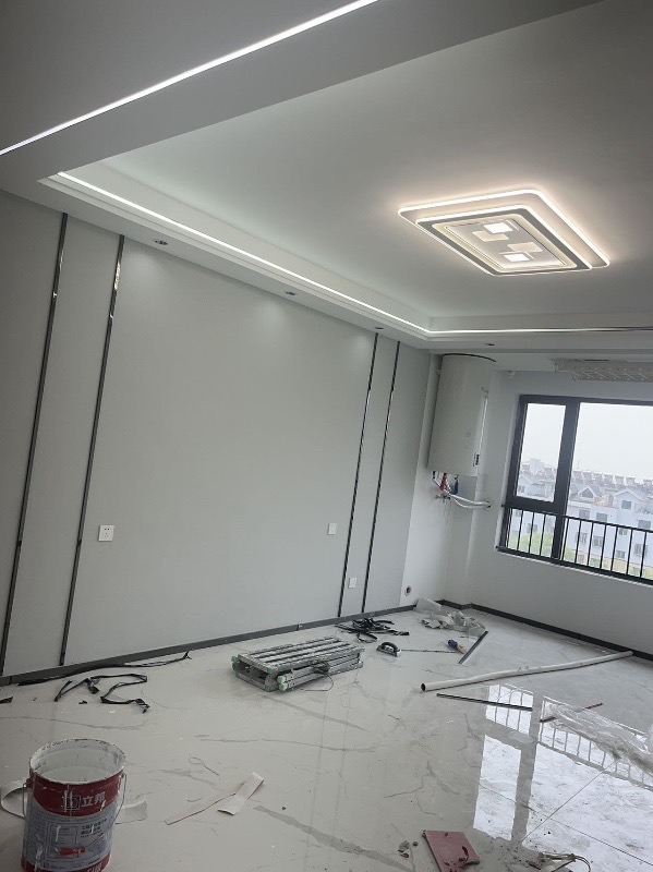 专业室内装修，自建房专修，门市装修，旧房翻新，吊顶刮腻子上漆，贴墙板做电视背景墙（第 1 张）