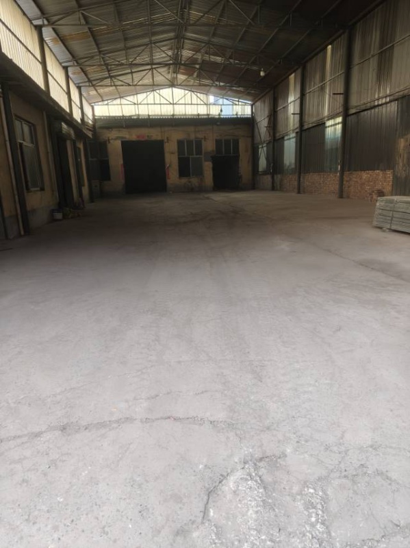 西段庄工业区出租厂房，配套设施完善，有环评，有办公室一间，可上机器，可当仓库，有（第 2 张）