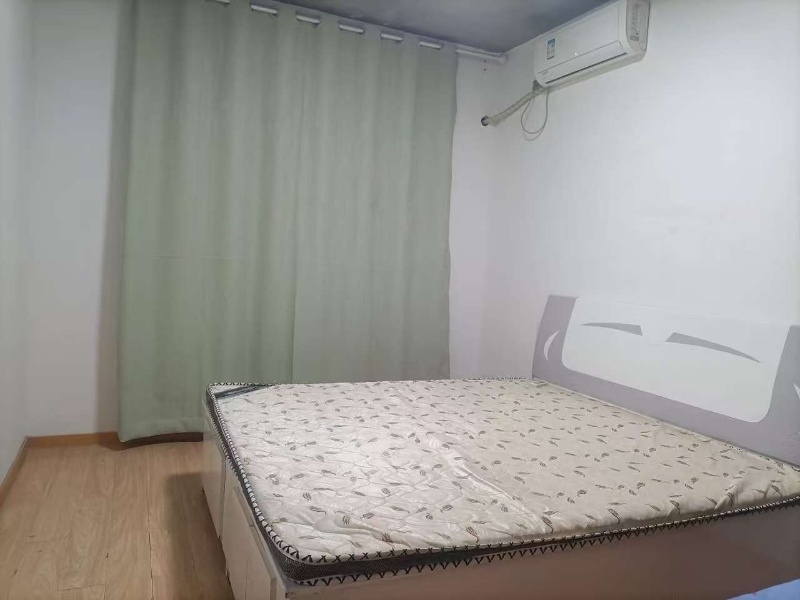 永年飞宇名庭出租
该房子3室2厅1卫1储物间，在富强路东侧，紧邻富强中学和二实分（第 2 张）