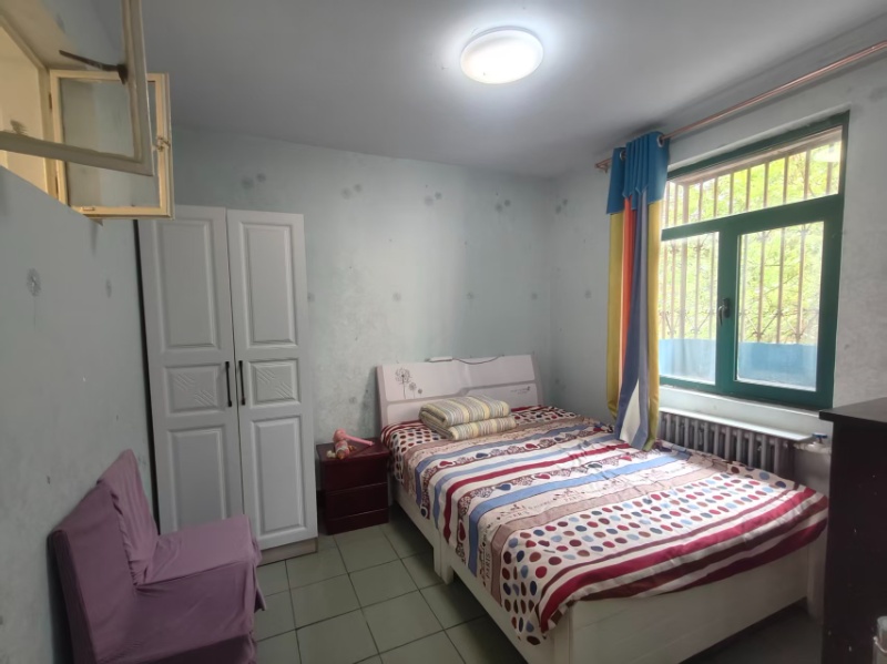邯山区罗城头西五号院，60平2楼850元（第 2 张）