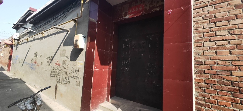 独门独院 ，距离世创物流园100米，交通方便 。（第 2 张）