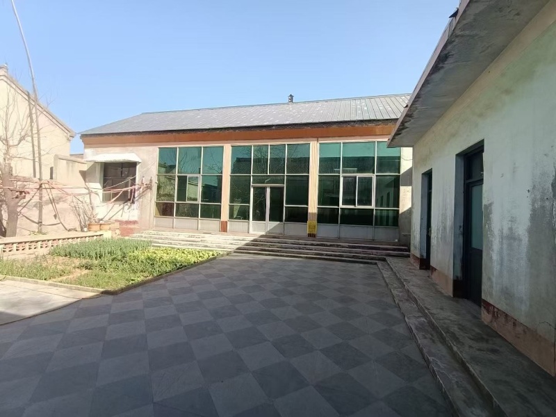 出租北关村一独院，水电齐全，拎包入住，年租5000元，有意者电联（第 4 张）