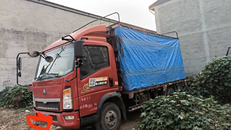 个人出售4.2高栏车，2.3内宽，153马力，2018年2月上牌6速跑了25.5（第 1 张）