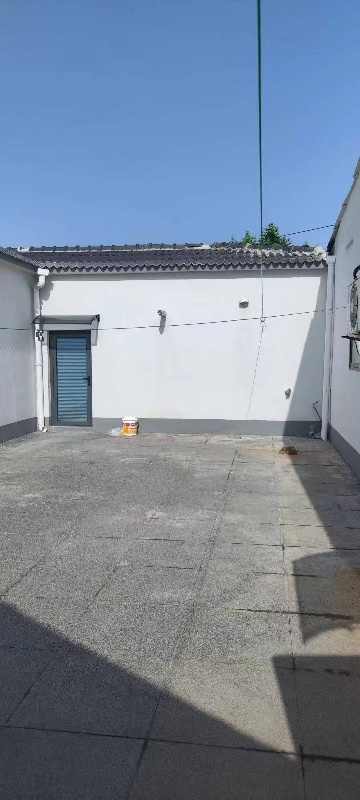 个人出租；新职教校附近三室两厅一卫，邻路可住可办公，家电齐全，拎包入住。有独立小（第 2 张）