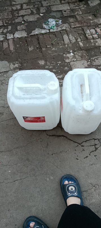 食品级大白桶，盛水，盛油，盛酒，用处广，干净如新，质量很好拿回就能用，需要的朋友（第 2 张）