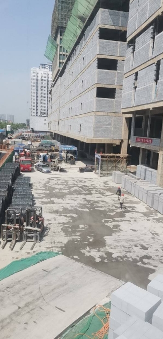 地址:丛台区政府 
邯郸市唯一大产权办证临街门市20-50㎡，生鲜商铺9万/套（第 1 张）