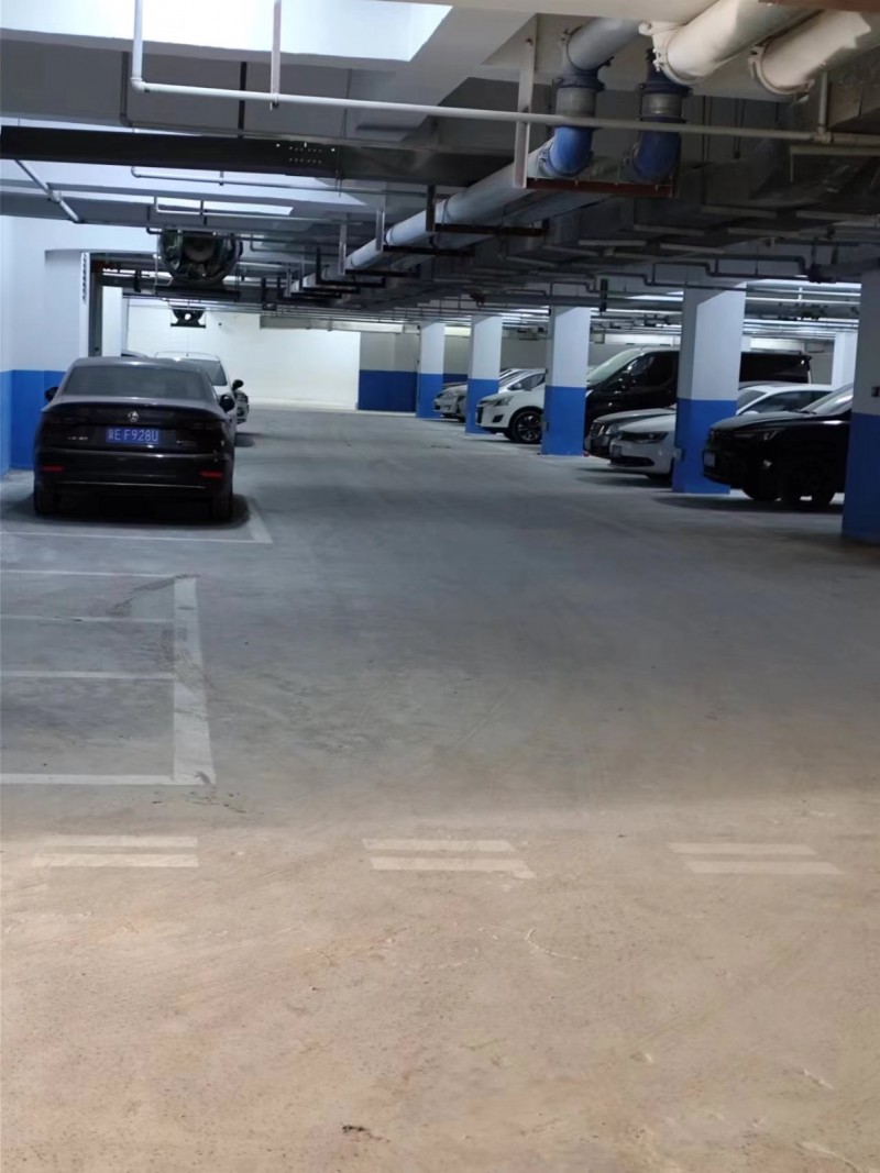 出租：浅水湾负1车位、离车库大门近。位于邯郸市二中旁边！北湖公园附近！长租优先！（第 1 张）