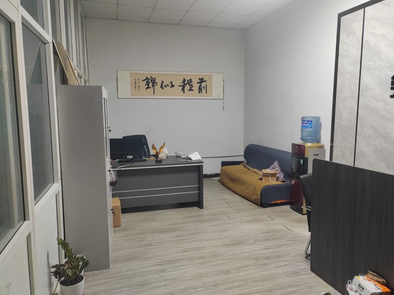 河北铺两间门市出租，价格便宜，带空调监控背景墙，租下就可办公不用装修。（第 4 张）