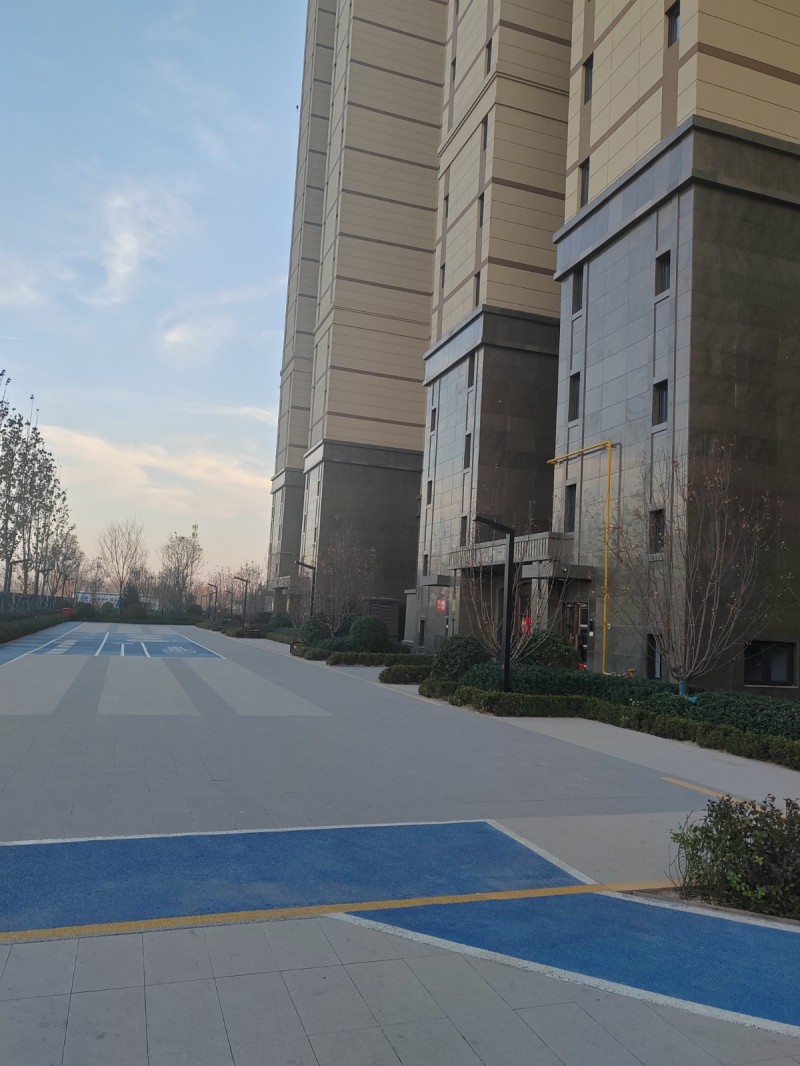 出租住房
华润置地凯旋门二期
拎包入住，已装修好半年，两室两厅一厨一卫。（第 6 张）
