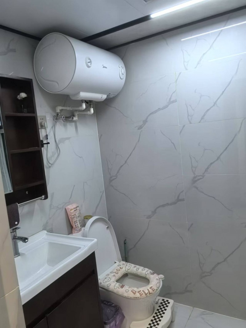 婚房出租，邯郸市和润家园小区， 两室2厅一厨一卫（第 6 张）