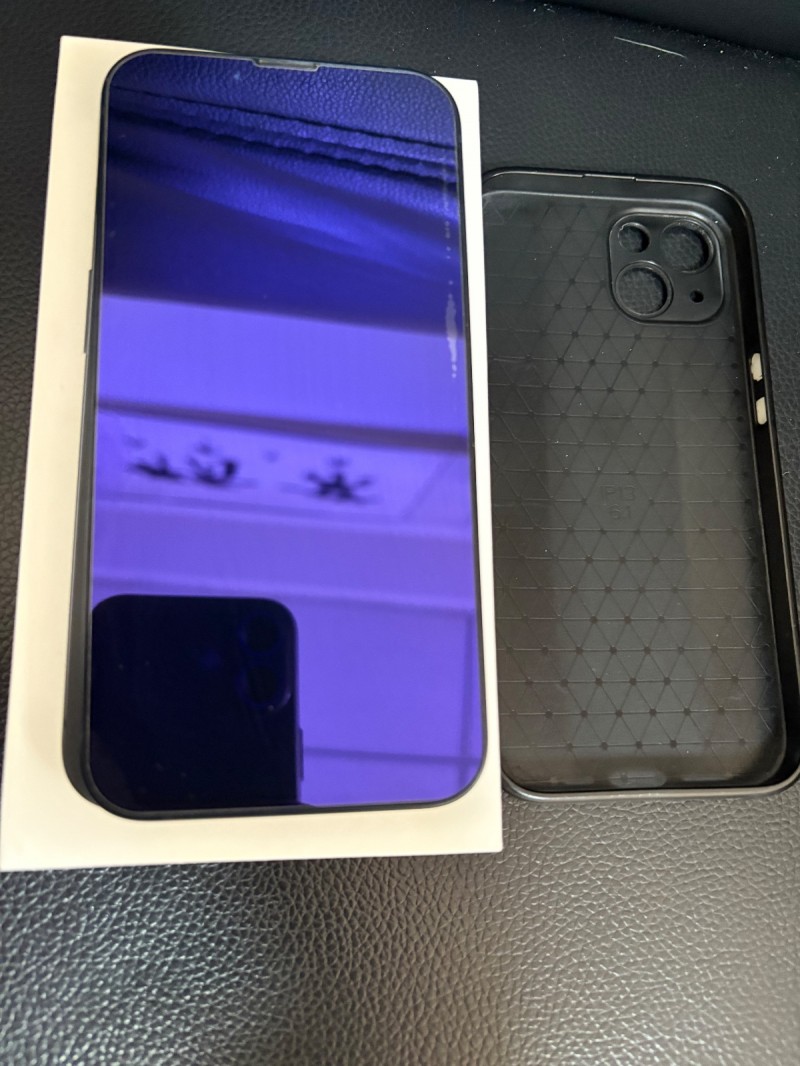 Iphone13256内存国行95新无拆无修。电池80% 午夜色爱思助手全绿 盒（第 1 张）