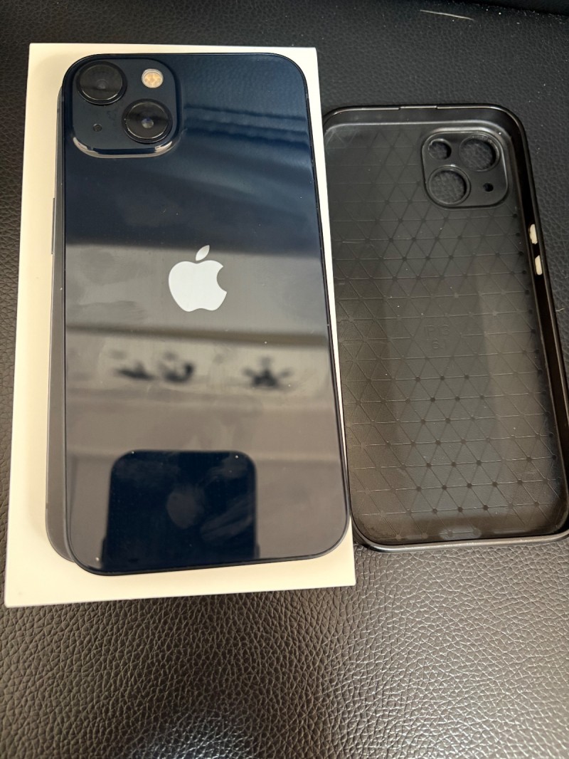Iphone13256内存国行95新无拆无修。电池80% 午夜色爱思助手全绿 盒（第 2 张）