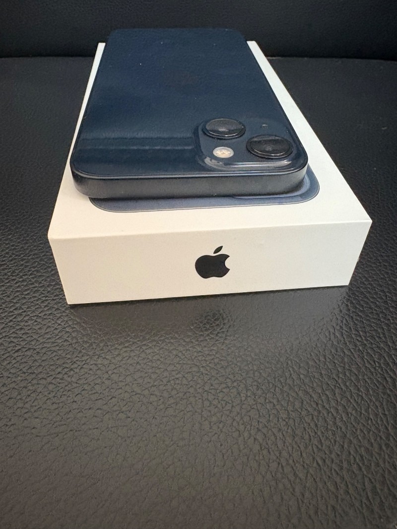 Iphone13256内存国行95新无拆无修。电池80% 午夜色爱思助手全绿 盒（第 5 张）
