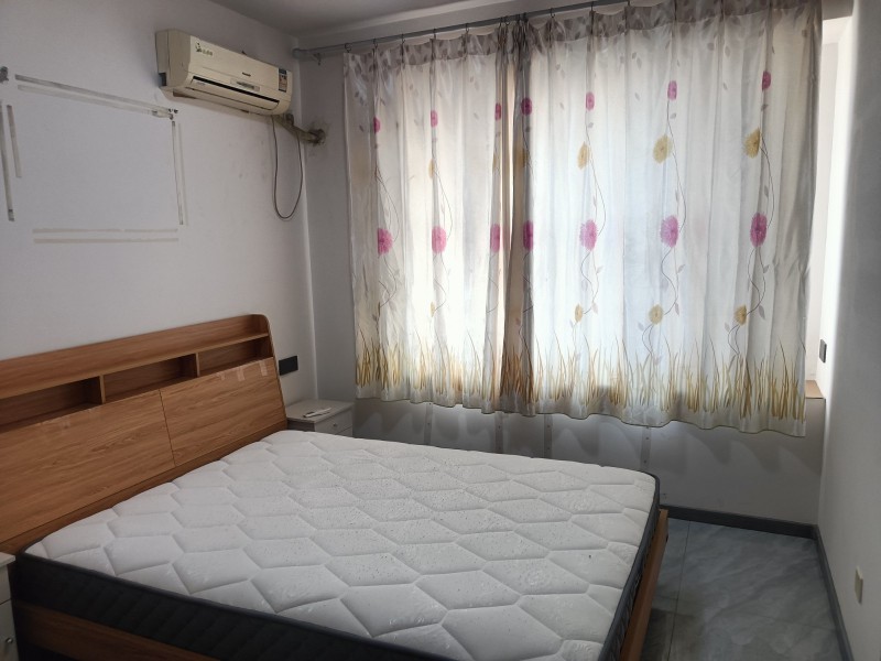 荣科锦苑 小区环境不错，居住起来舒适度高，房子很干净，随时可以看房（第 6 张）