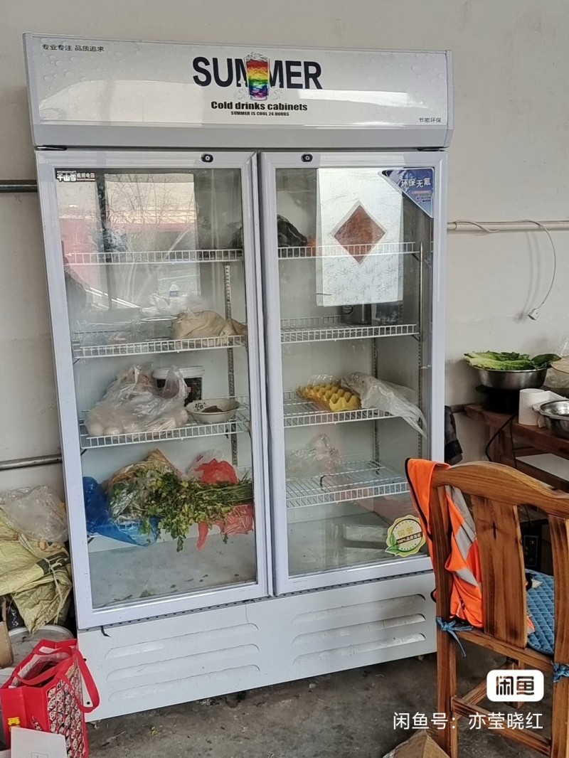 出售火锅店用品单，双门冷藏柜消毒柜梯形柜冰柜等等有意者联系（第 2 张）