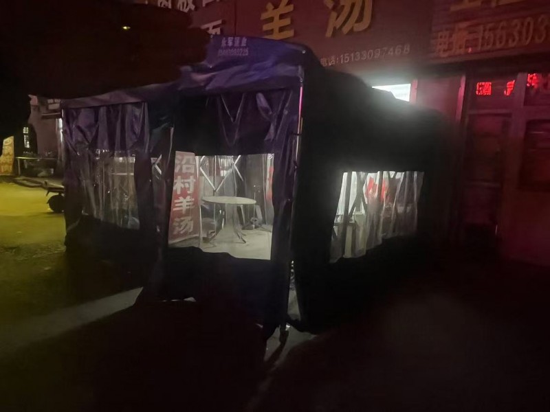 出售推拉蓬两边带围布尺寸4✖️4高2.5米 便宜出用了没几天（第 1 张）