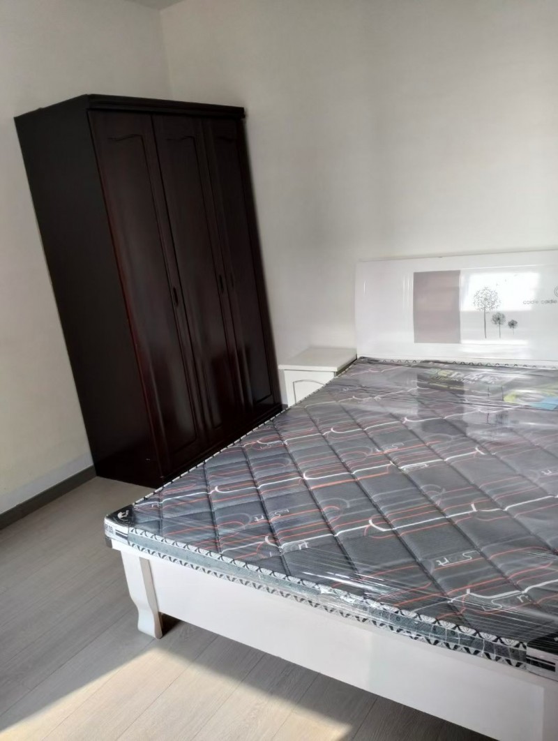 简装新房首租家具齐全可拎包入住寻找有缘人 隆福花园（第 4 张）