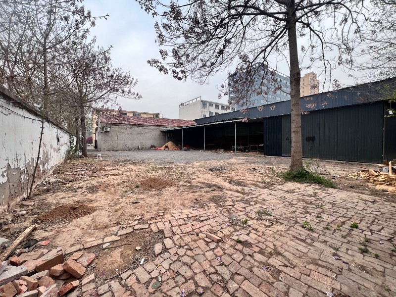 出租：肥乡区长安路东段看守所对面，有占地800多平米（含300多平米开放式仓库）（第 7 张）