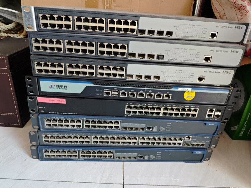 3台24口千兆POE供电+4千兆光口，型号S5110，价格300一台，2台48口（第 1 张）