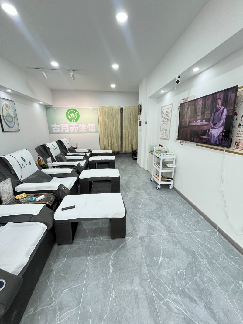 超值急转！赵都新城五仓路口店铺门市转让，
繁华地段未来石商场旁，正对糖人街夜市（第 4 张）