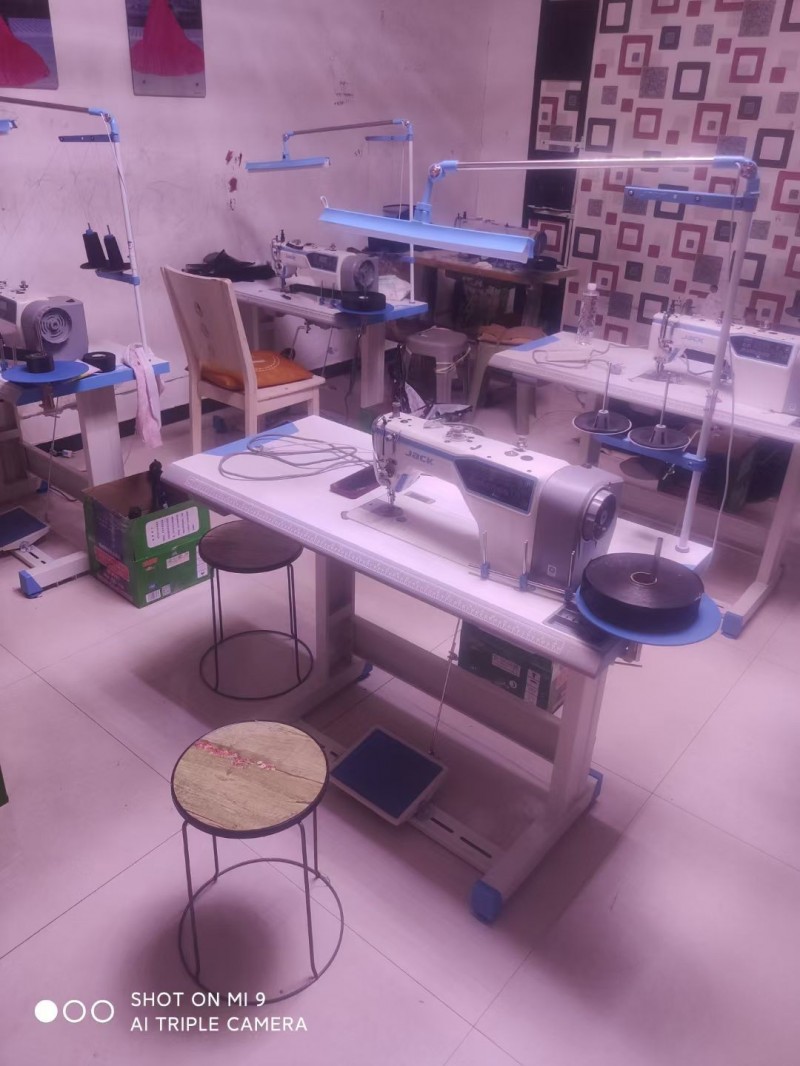 缝纫工（第 2 张）