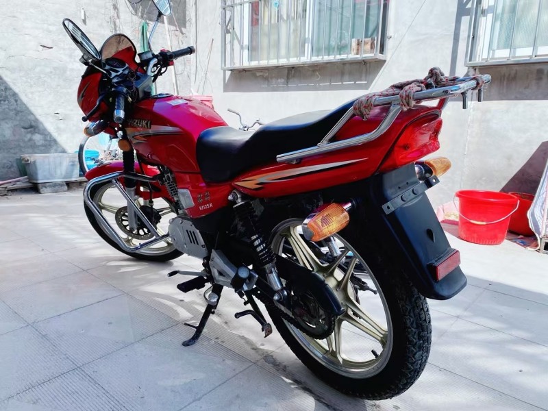 出售钻豹125，1200元，省油耐用发动机没动过，一下就着，新保养，新轮胎！随时（第 4 张）