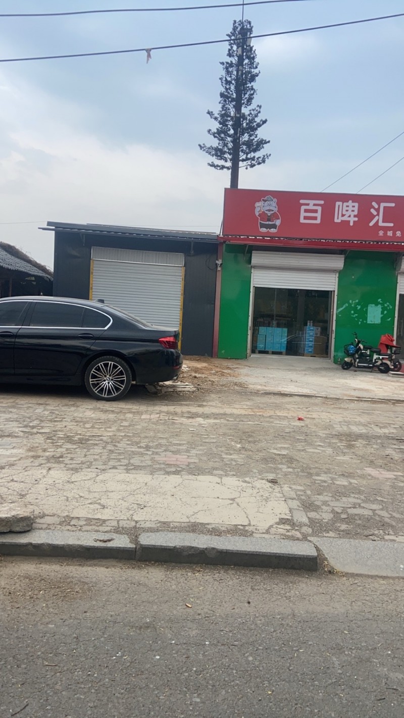 门市出租，在蒙古包附近，地理位置很好，刚装修完，有想法的联系我，（第 1 张）