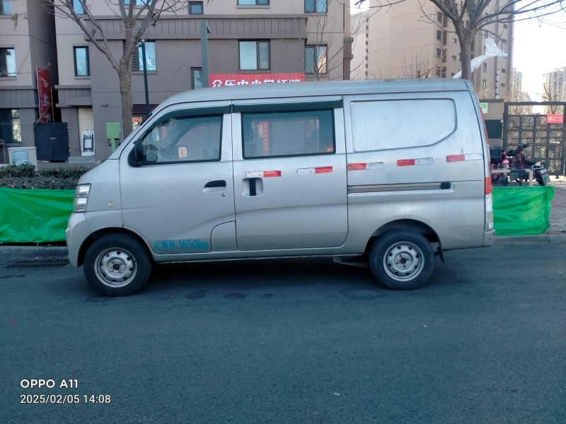 出售2012款长安之星2面包车，银灰色，1.0排量手动挡，国IV标准。车况良好、（第 1 张）
