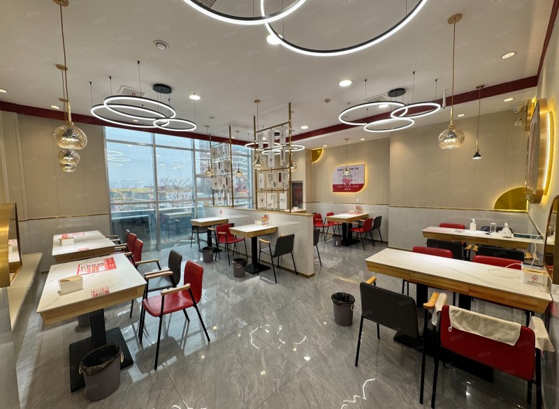 1万一月，压一付六 捡漏！
低价急转明珠实验小学对面餐饮店，
因原餐饮品牌店（第 4 张）