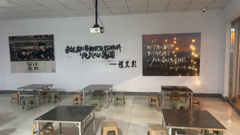 烧烤店整体白菜价转让，因个人工作原因无法继续经营，整体客流稳定，所有东西齐全，忍（第 3 张）
