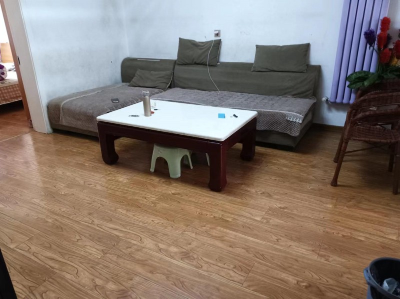 出租百花小区，本小区位于锦玉中学南边，三室两厅一卫，家具家电齐全（第 8 张）
